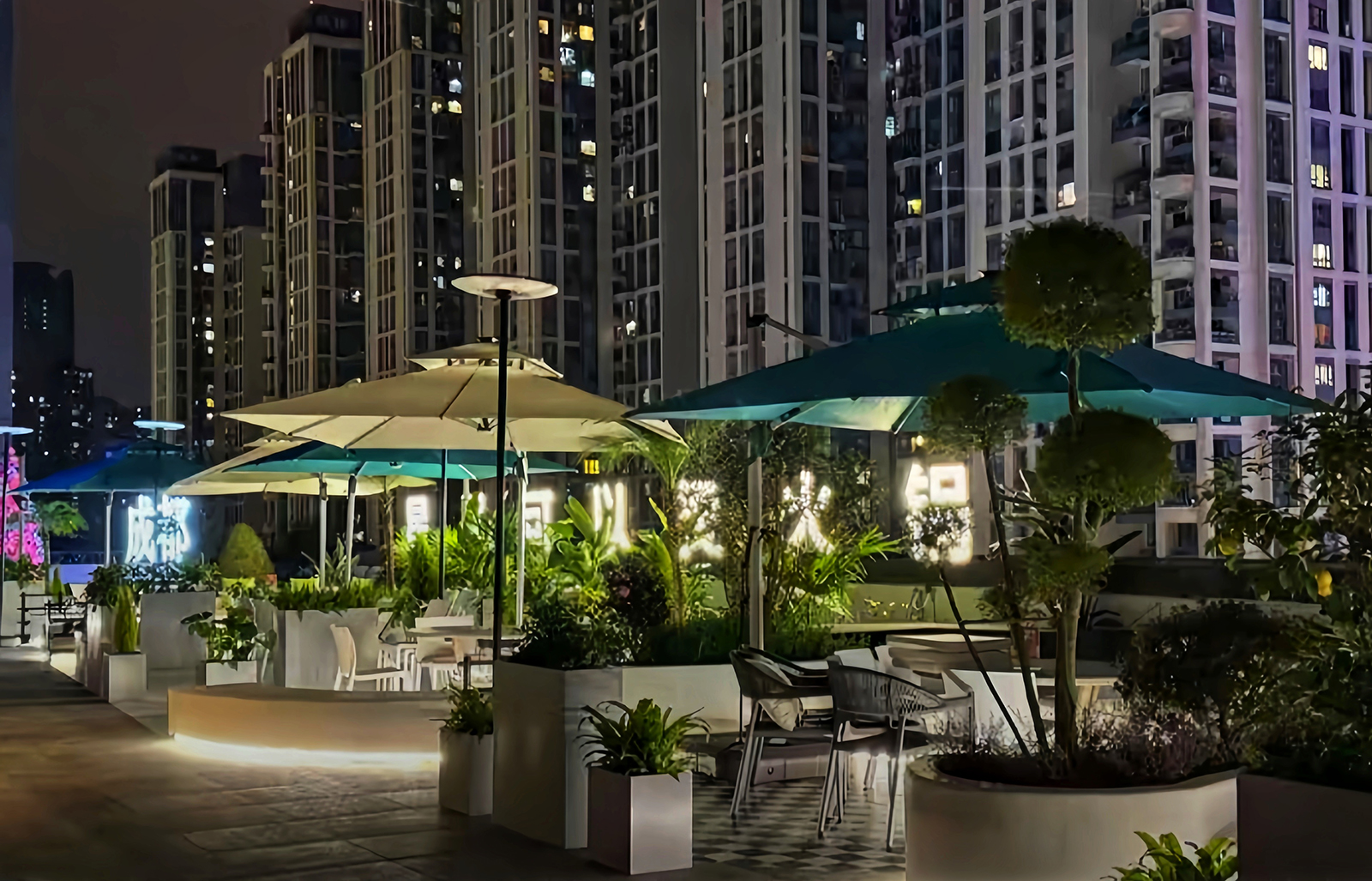 星河prak天台火锅